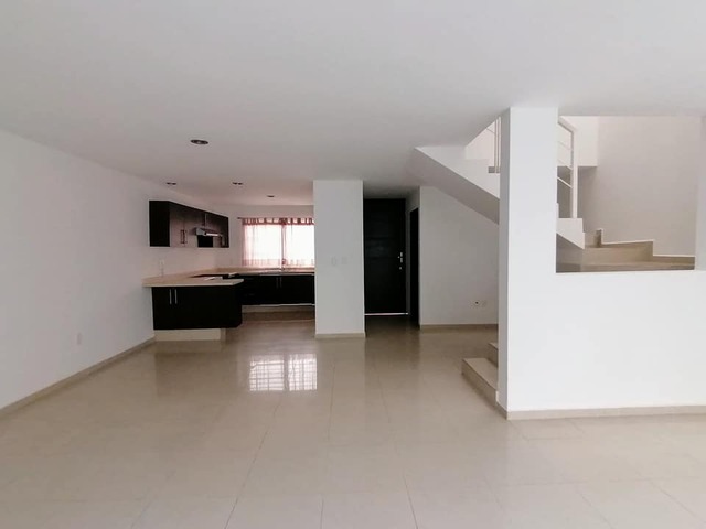 #OSCAR LEIJ - Casa para Venta en Zapopan - JC - 2