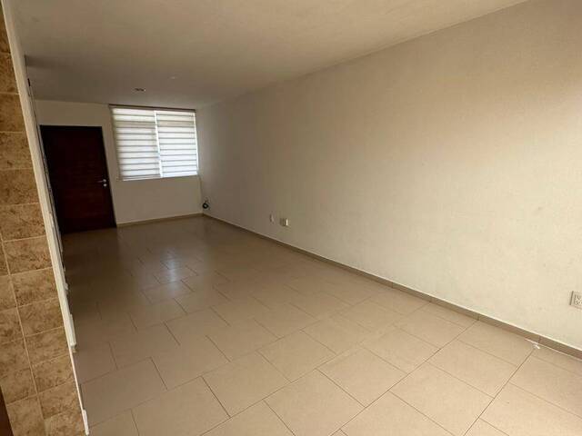 #KAREN - Casa para Venta en Zapopan - JC - 3