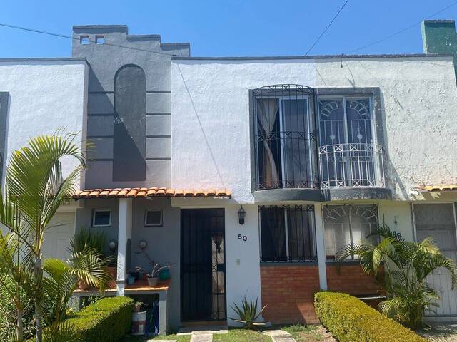 #249 - Casa para Venta en Zapopan - JC - 2