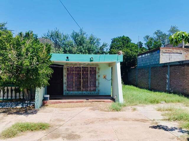 #283 - Casa para Venta en Empalme - SR - 2